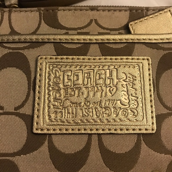 Coach Crossbody - Picture 4 of 5